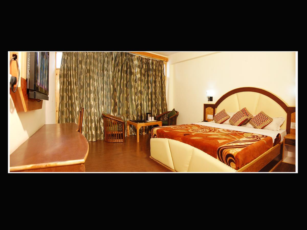 Hotel Nitesh Manali  Ngoại thất bức ảnh
